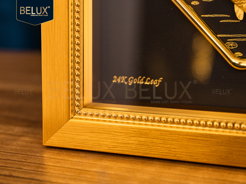 Tranh cá chép hoa sen dát vàng 24k- 23x23cm